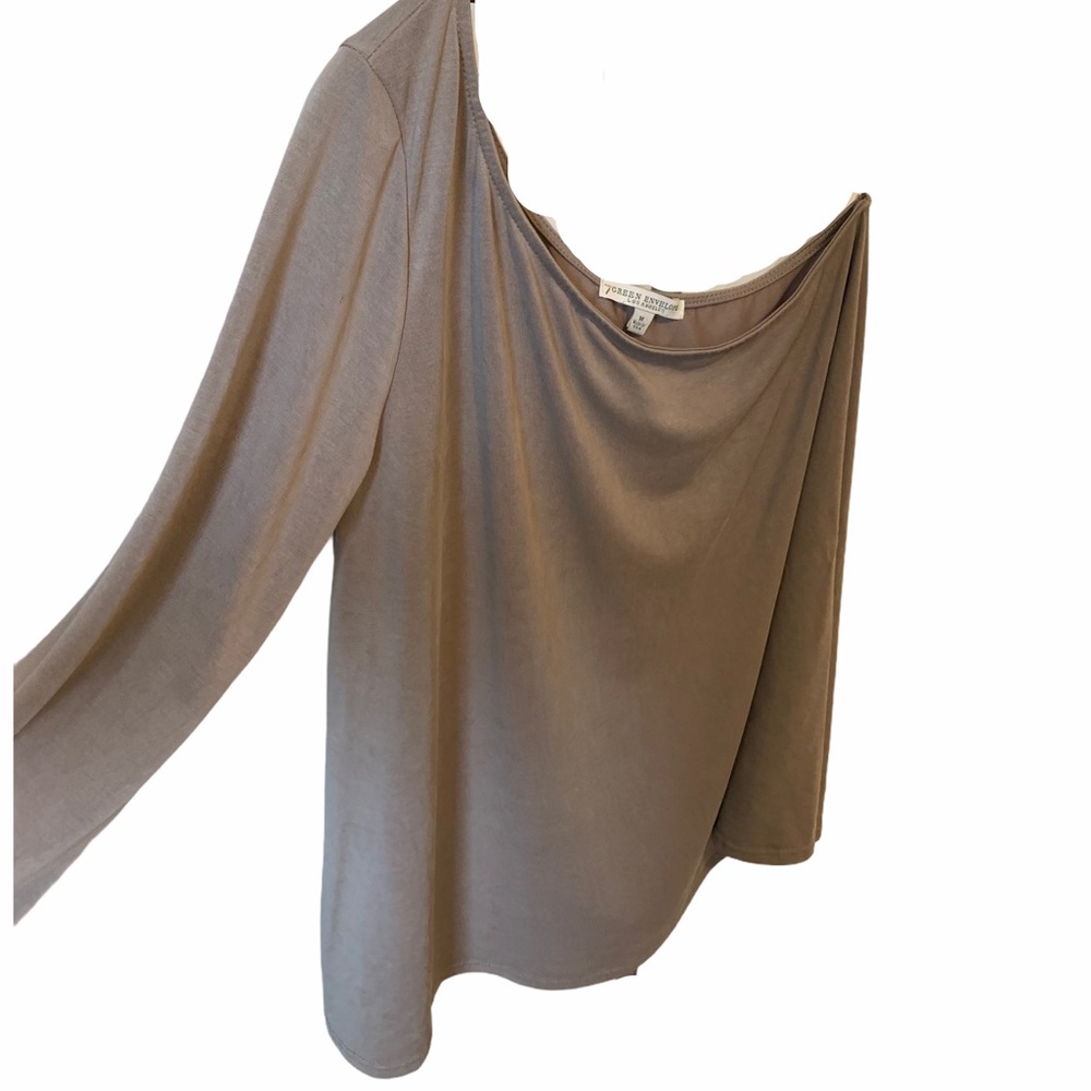 Green Envelope one shoulder shirt taupe M